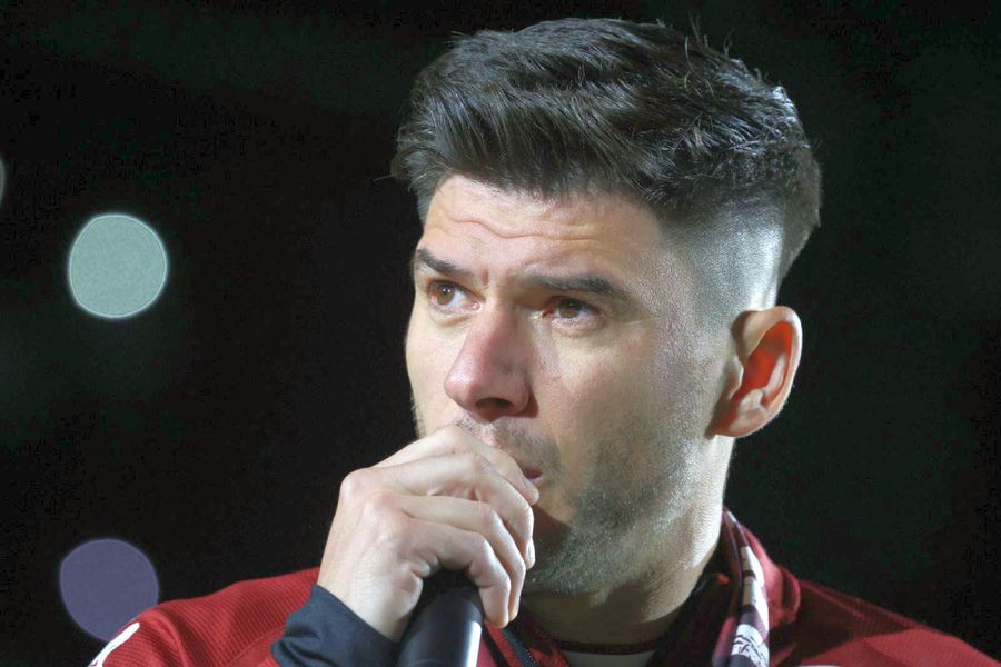 Continuă războiul cu conducerea » Ce s-a scandat înainte de Rapid - CFR Cluj