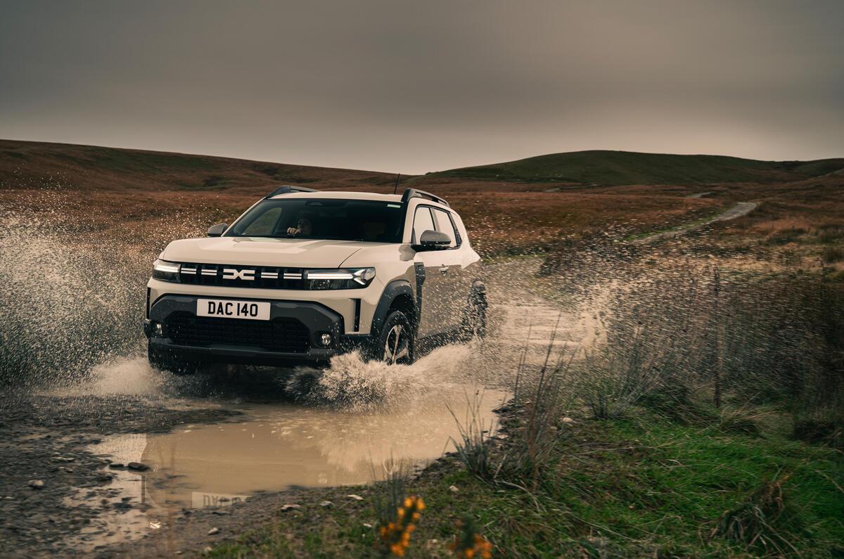 Noul Duster i-a uimit pe francezi » Două versiuni disponibile: iată prețurile