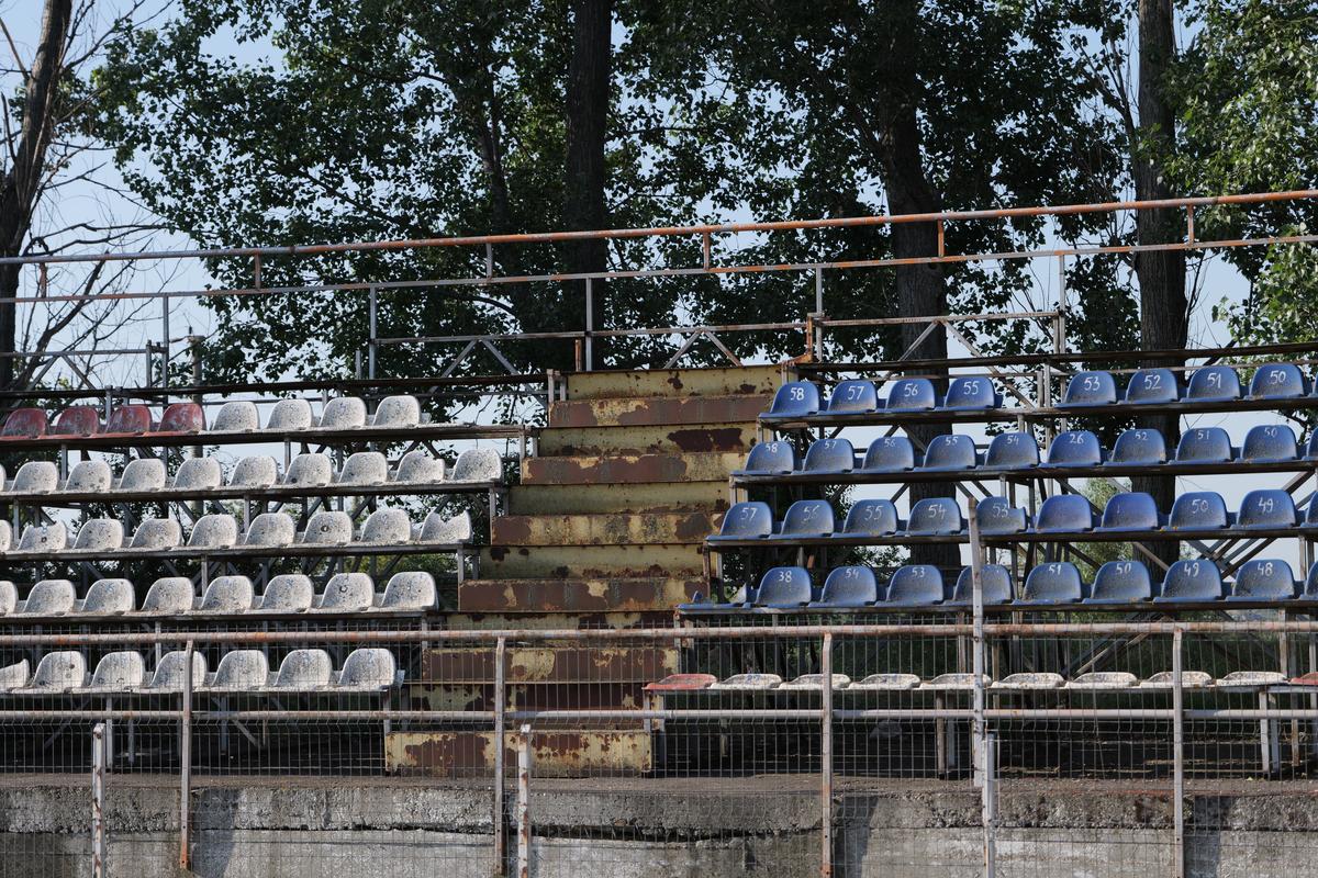 Cum arată Stadionul „Tineretului” din Urziceni // foto: Andrei Furnigă (GSP)
