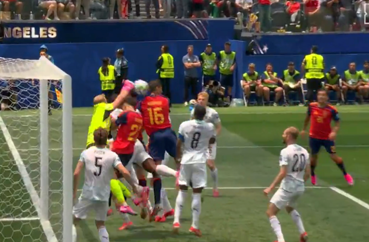 A fost sau nu gol valabil în Spania - Austria?! Expertul în arbitraj a dat verdictul