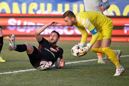 Zoard Nagy, aici în negru, este unul dintre cei care nu vor continua la Csikszereda // foto: Imago Images