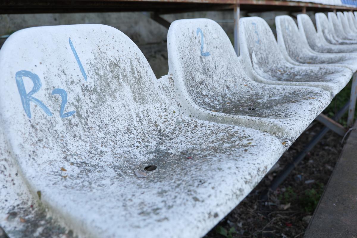 Cum arată Stadionul „Tineretului” din Urziceni // foto: Andrei Furnigă (GSP)