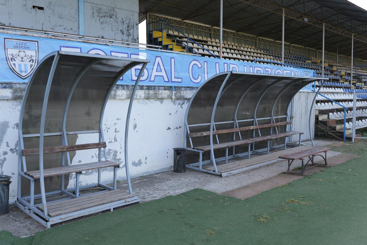 Cum arată Stadionul „Tineretului” din Urziceni // foto: Andrei Furnigă (GSP)