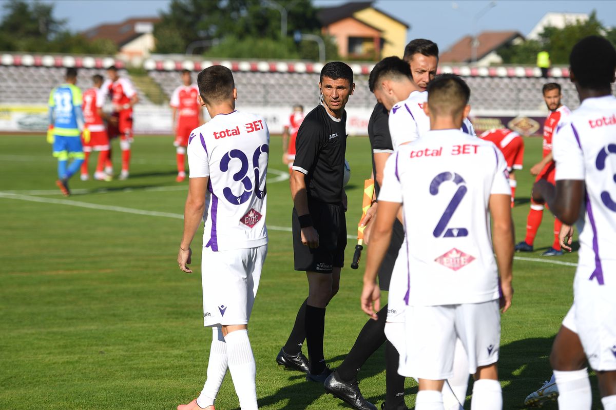 VIDEO + FOTO UTA și FC Argeș au promovat în Liga 1! DRAMATISM TOTAL: golul marcat de Rapid în 90+6 a trimis-o pe Mioveni la baraj și pe Turris în B