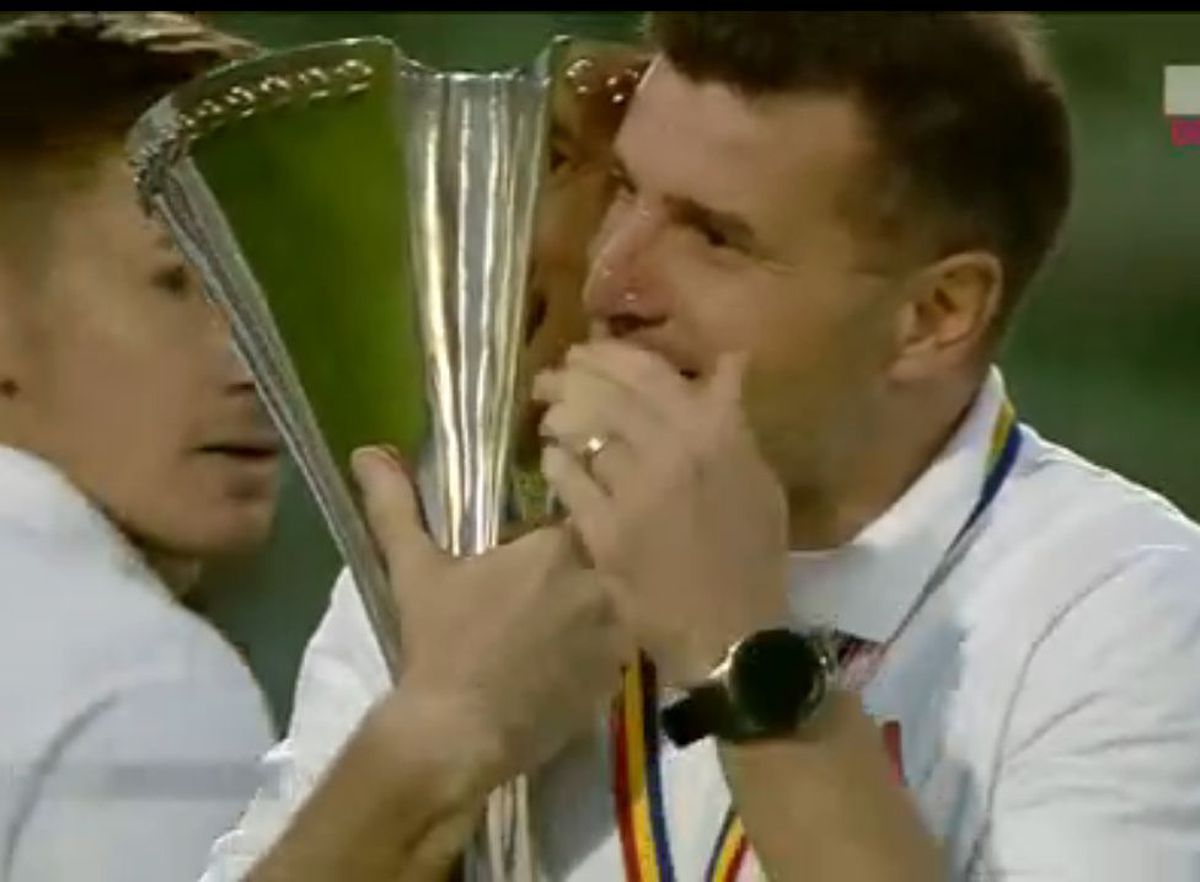 FOTO Imagini FANTASTICE! FC Argeș și UTA au sărbătorit împreună promovarea în Liga 1