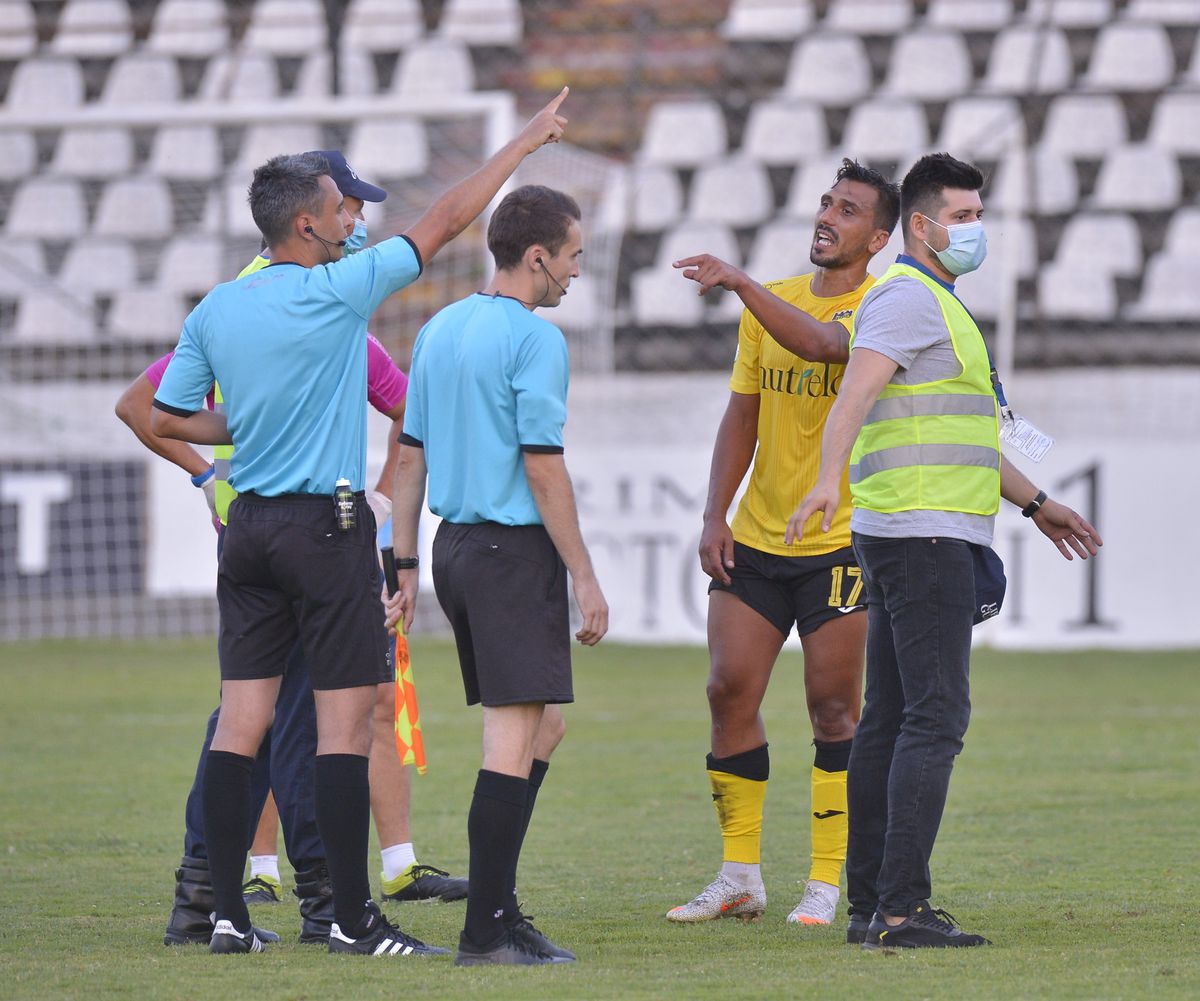 Final de meci RAPID - TURRIS 1-1