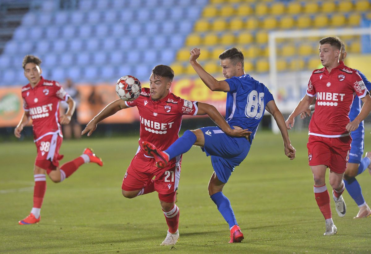 DINAMO. Negoiță, atac la foștii antrenori? Dezvăluiri din vestiarul lui Dinamo: „Mulțescu a făcut asta”