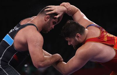 Alin Alexuc Ciurariu, după ce a ratat șansa de a se lupta pentru o medalie la lupte: „Sportul ăsta e al dracului de greu”