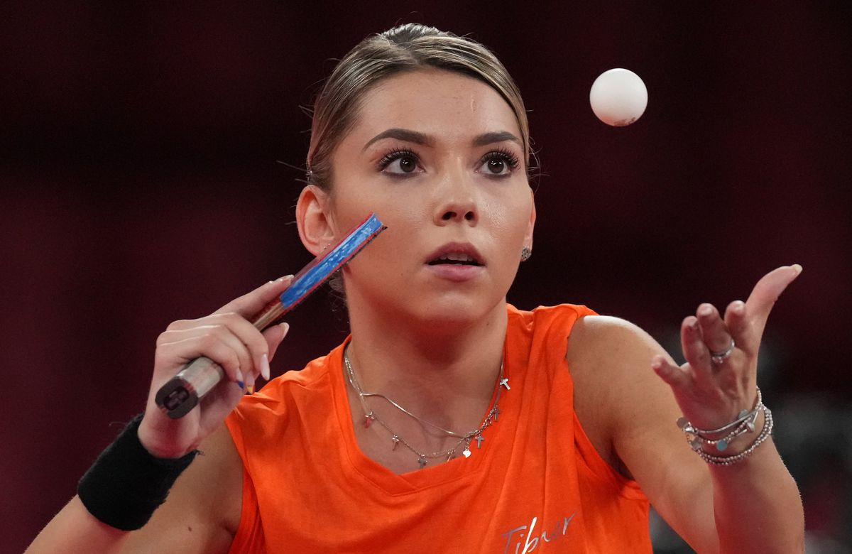 Istoria nu se scrie acum » România este eliminată în sferturi la tenis de masă de Hong Kong