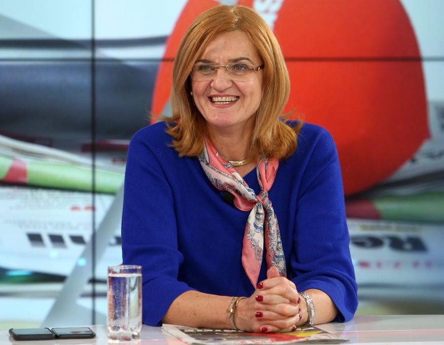 Lipă a aplicat și celorlalți rețeta care a făcut-o campioană. Muncă, perseverență, ambiție. Astea nu mai sunt la modă azi Slavă ție, Moldovă!