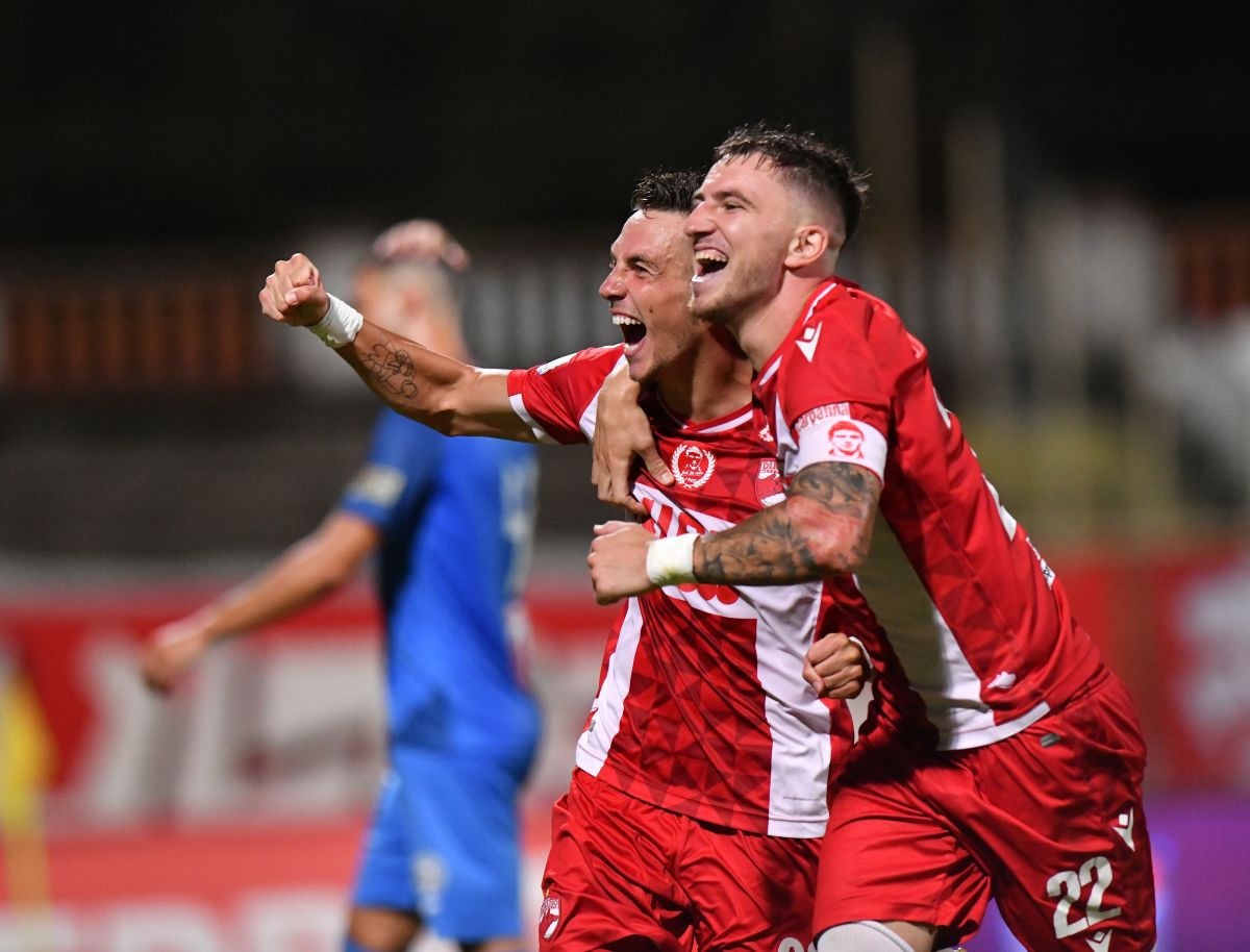 Laude pentru Dinamo, după victoria cu Academica Clinceni: „Mă miram de ce a venit Bonetti! Dar jos pălăria pentru el”