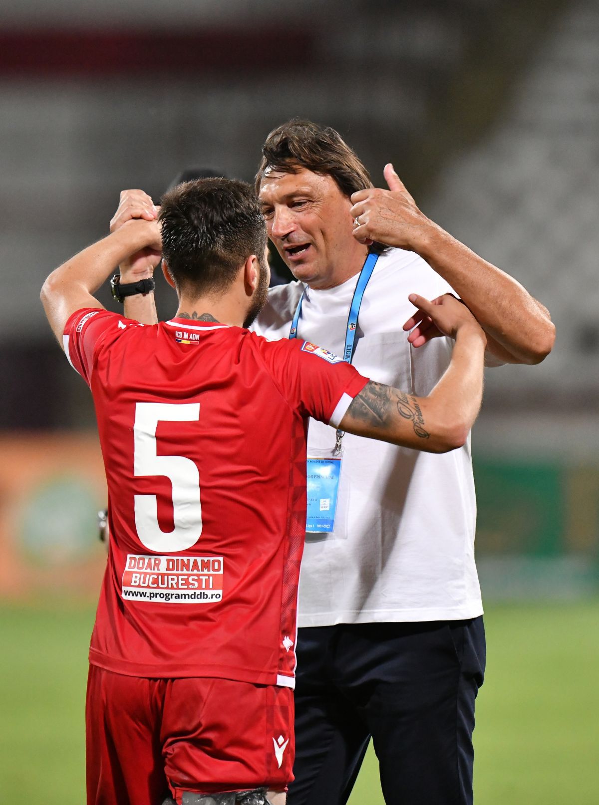 Dinamo - Clinceni  3-1 » Spectacol în Ștefan cel Mare! „Câinii” întorc scorul și obțin a doua victorie în Liga 1