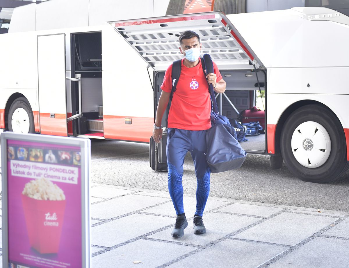 FCSB a ajuns în Slovacia