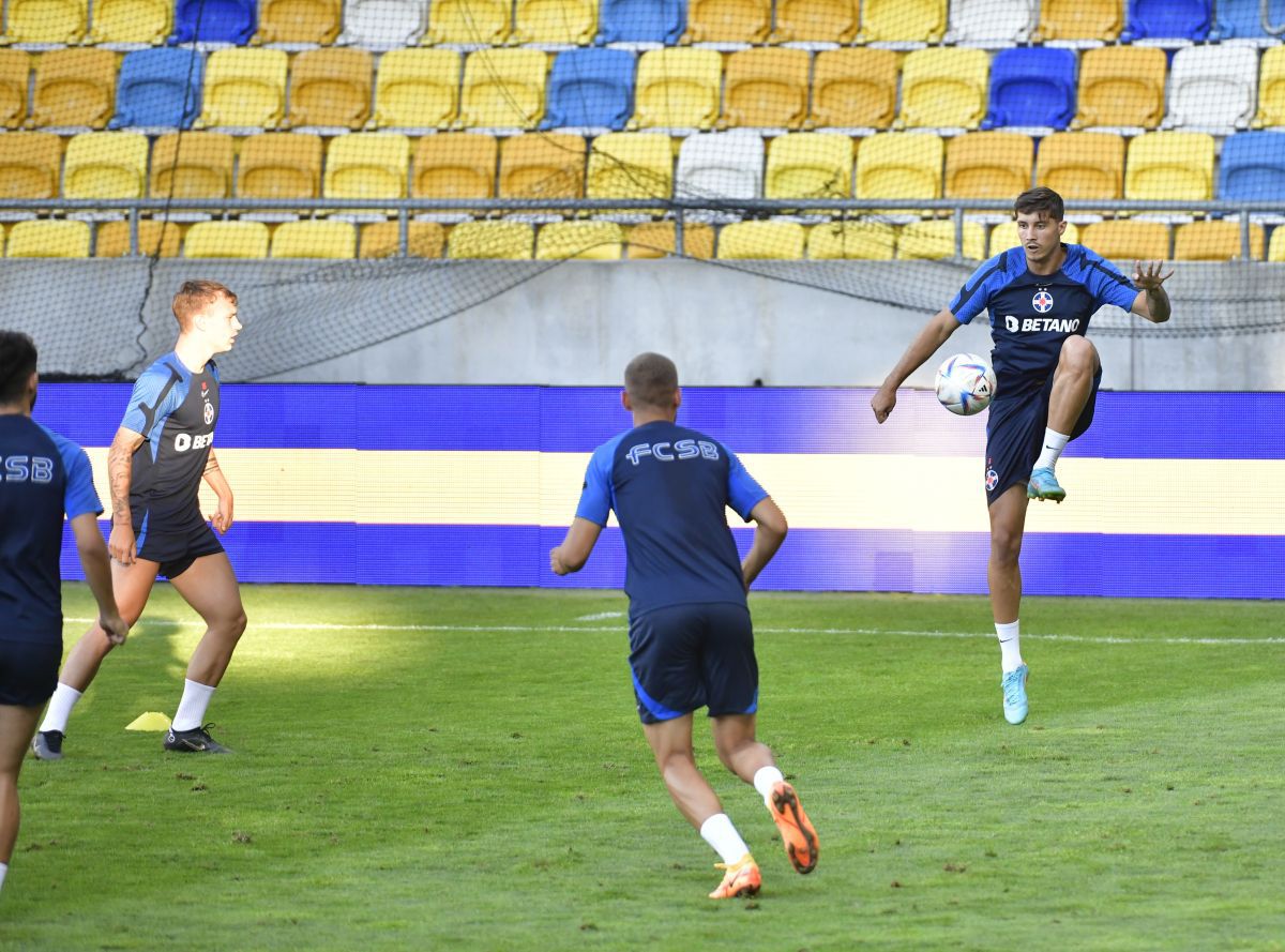 Fotbalistul care l-a impresionat pe Dică de la revenirea la FCSB: „A fost cel mai bun!”