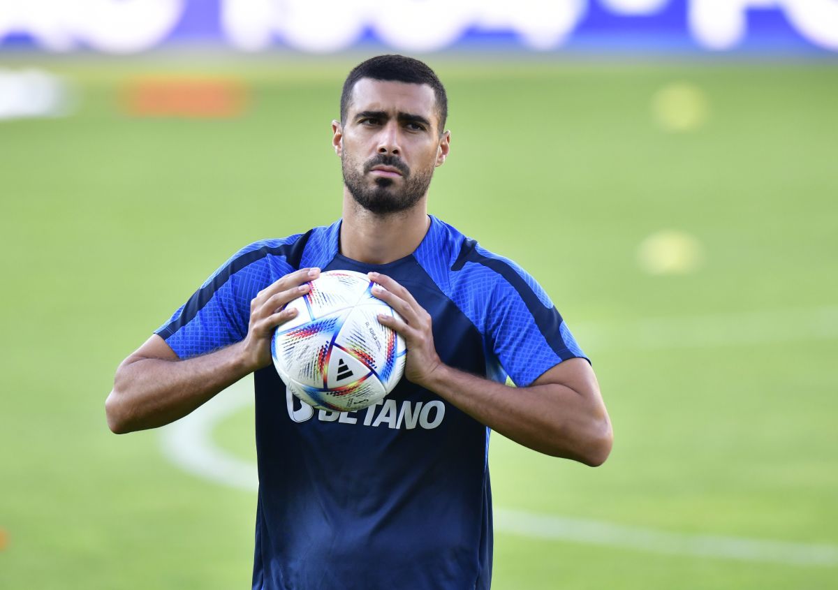 Dică a stabilit ultimele detalii înainte de Dunajska Streda - FCSB » Cine l-a luat în primire pe David Miculescu