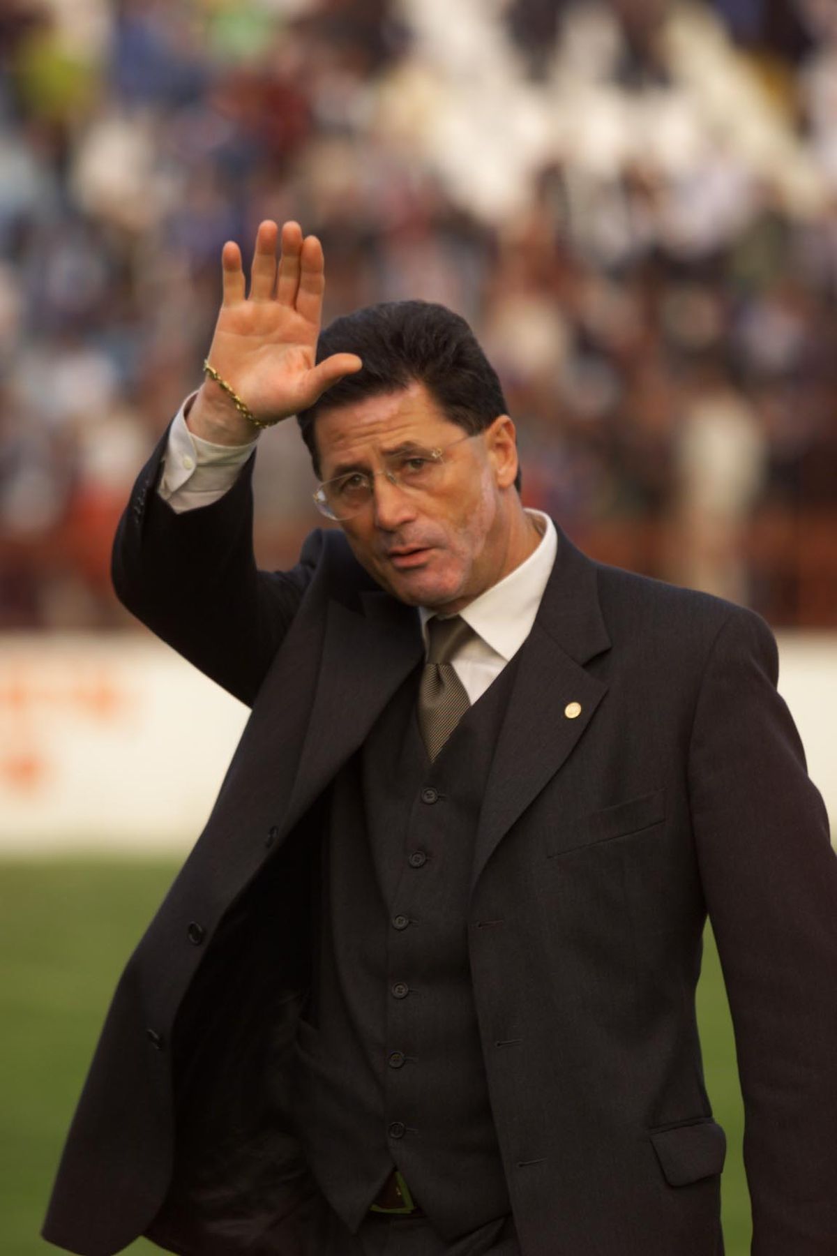 Cornel Dinu a fost operat joi la Spitalul Elias din București