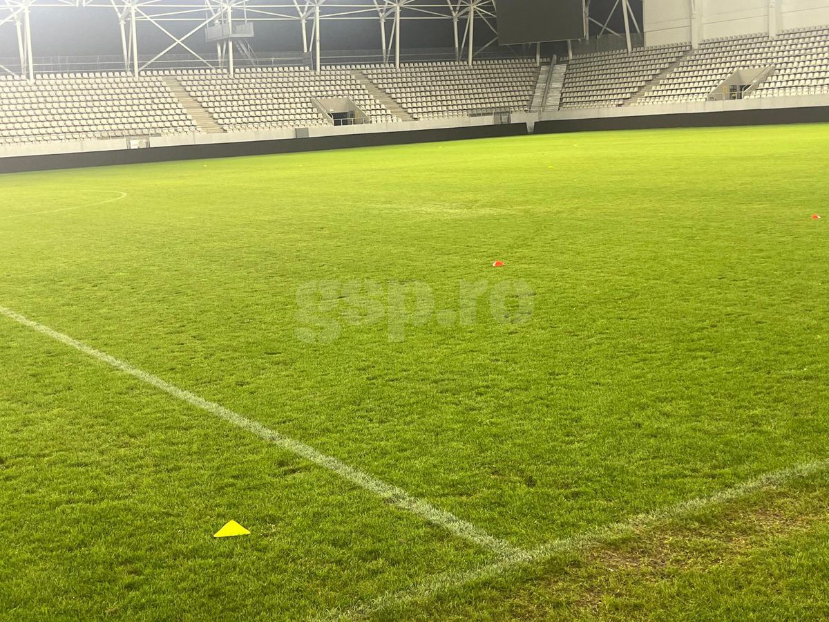 Gazon „Arcul de Triumf” înainte de FCSB - CSKA 1948 Sofia