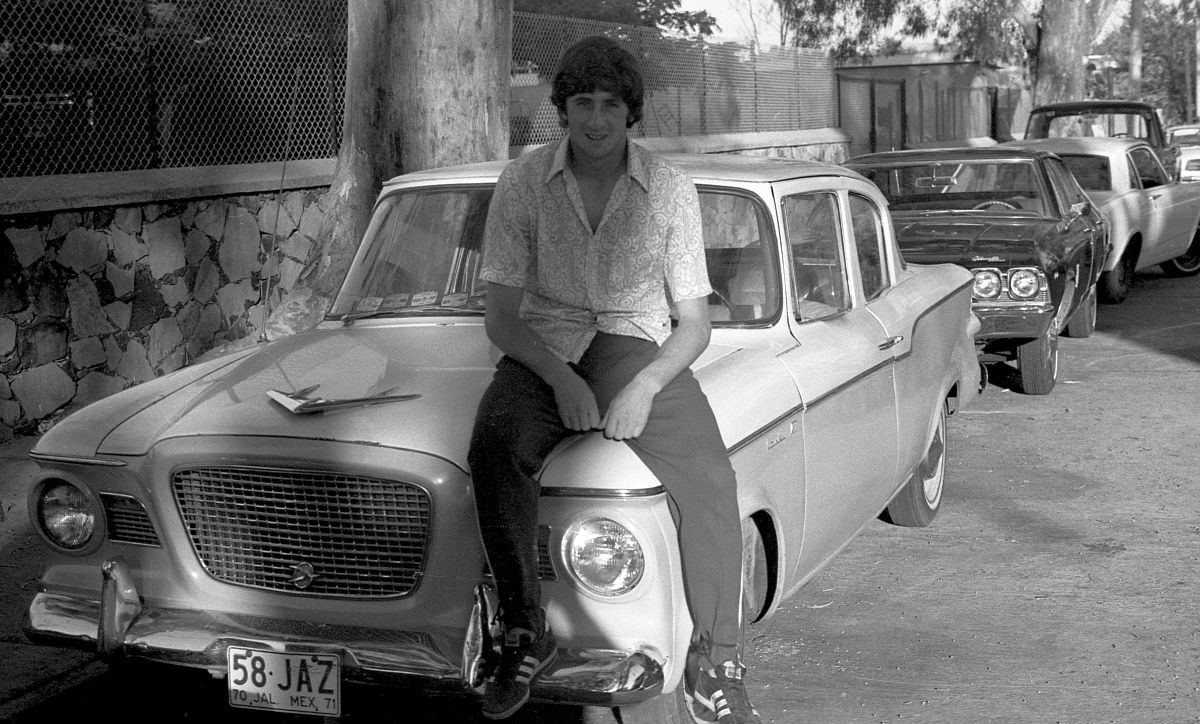 Cornel Dinu #75. Zece citate memorabile despre Misterul fotbalului românesc: „Ar fi putut juca oricând la marele Ajax!” + „Spumos, spontan, are un nemaipomenit simț al replicii”