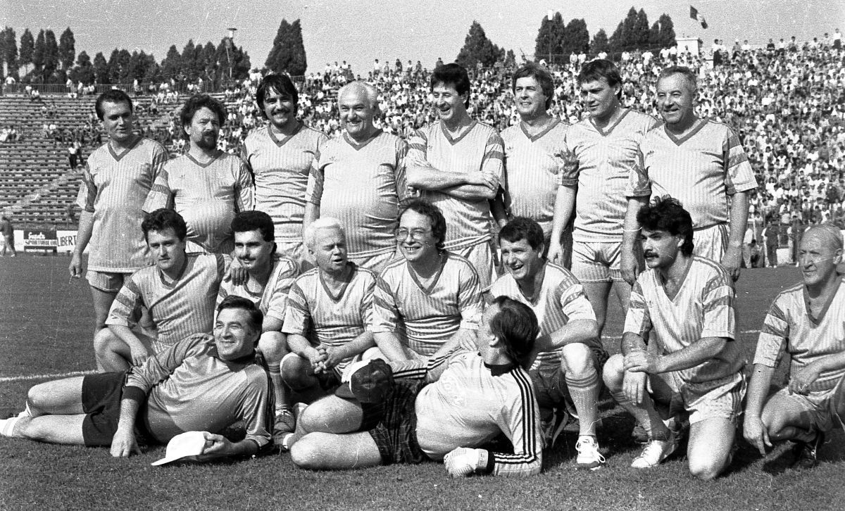 Cornel Dinu a fost operat joi la Spitalul Elias din București