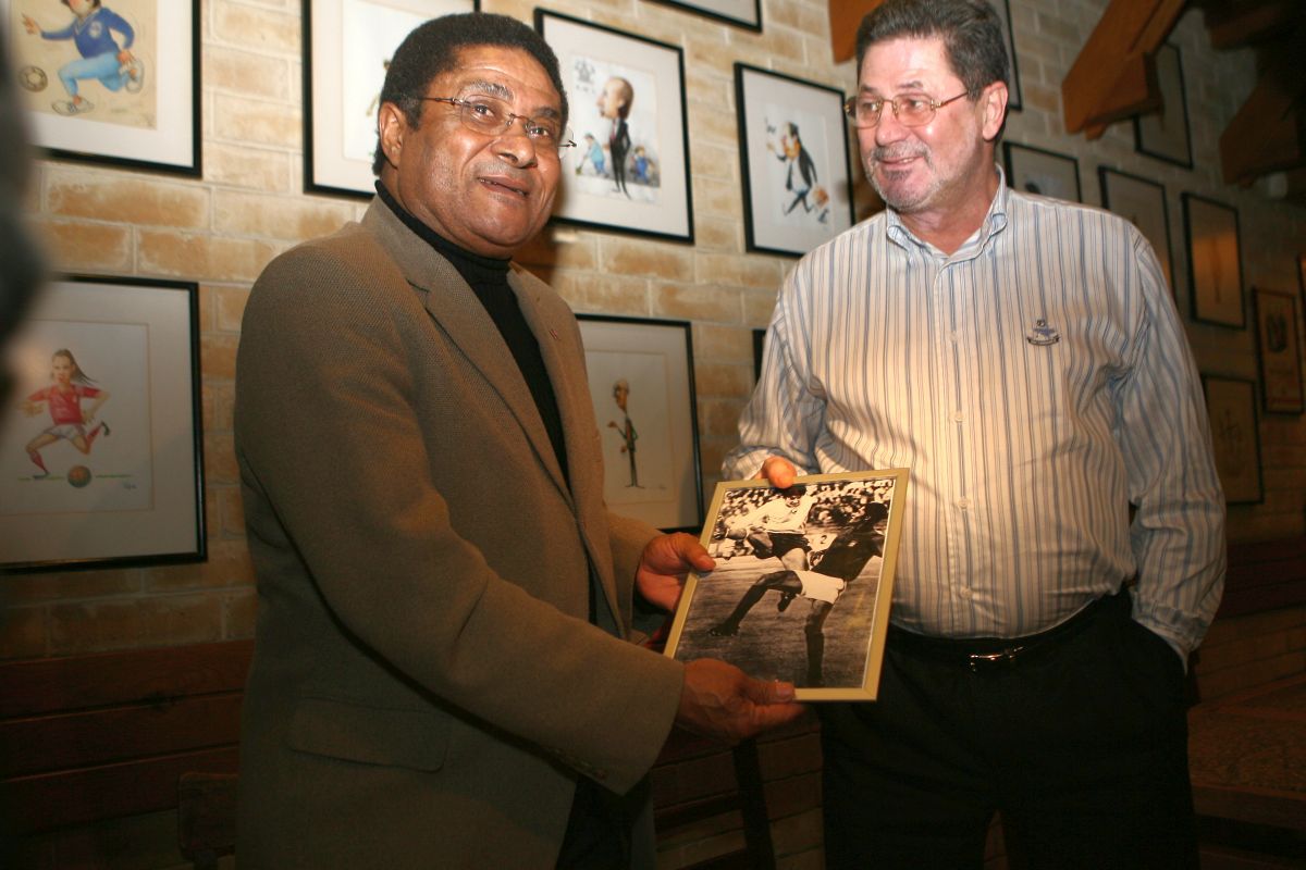 Cornel Dinu a fost operat joi la Spitalul Elias din București