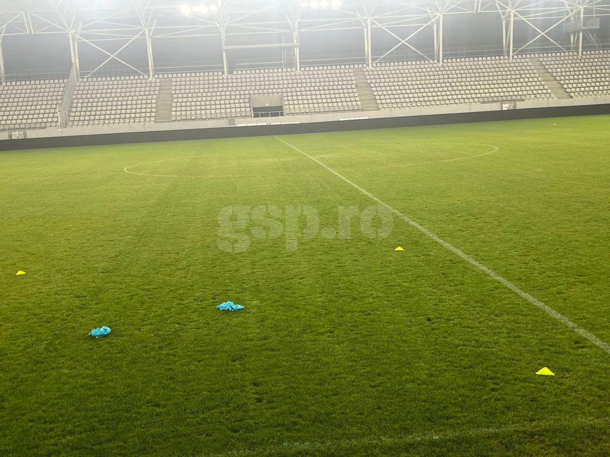 Gazon „Arcul de Triumf” înainte de FCSB - CSKA 1948 Sofia