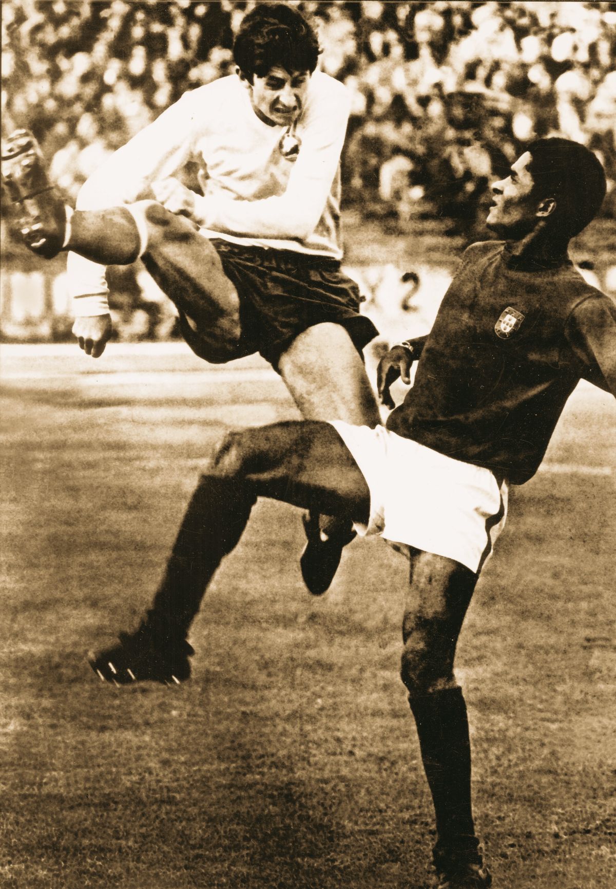 Cornel Dinu a fost operat joi la Spitalul Elias din București