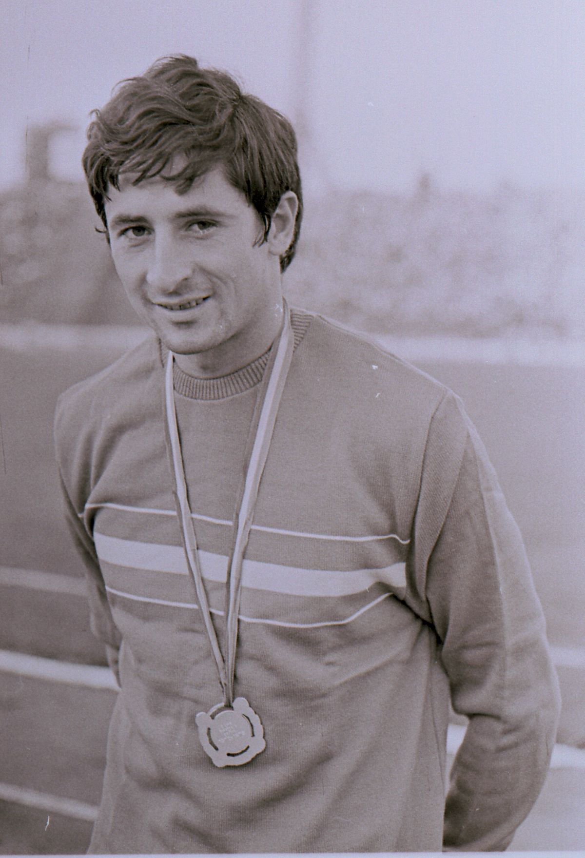 „E într-o depresie... nu pot să-l scot din casă deloc” » Dezvăluiri despre absența lui Cornel Dinu de aproape doi ani: „E cea mai mare durere a mea”