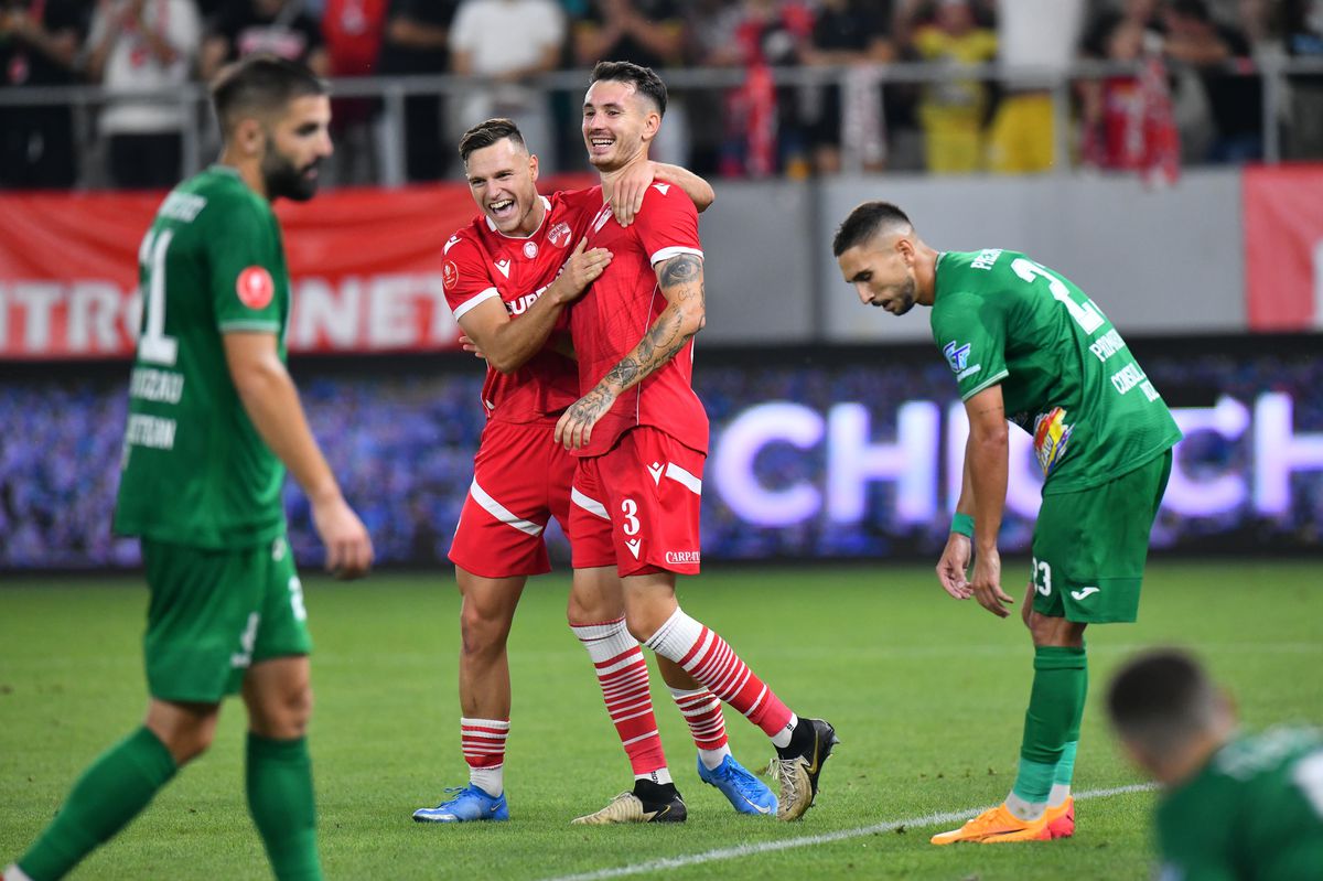 Prins la „înghesuială”, la Dinamo - Buzău, Stoichiță s-a dat de gol în privința selecționerului: „Îl aștept!”