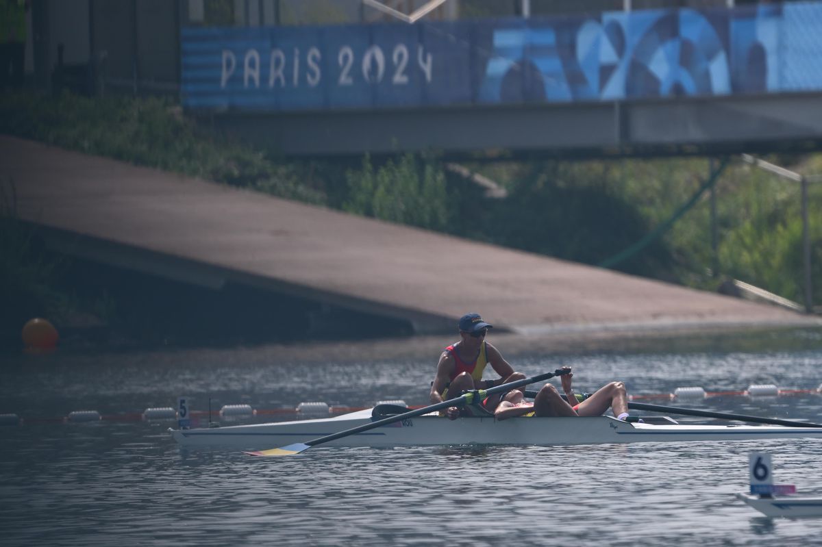 Ioana Vrînceanu și Roxana Anghel au obținut medalia de ARGINT la dublu rame feminin