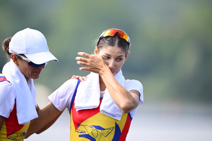 Ionela Cozmiuc și Gianina van Groningen, medaliate cu argint olimpic la Paris Foto: Raed Krishan (Vaires-sur-Marne)