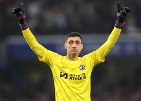 Caz unic în fotbal » Chelsea are în lot șapte portari înaintea startului de sezon din Premier League