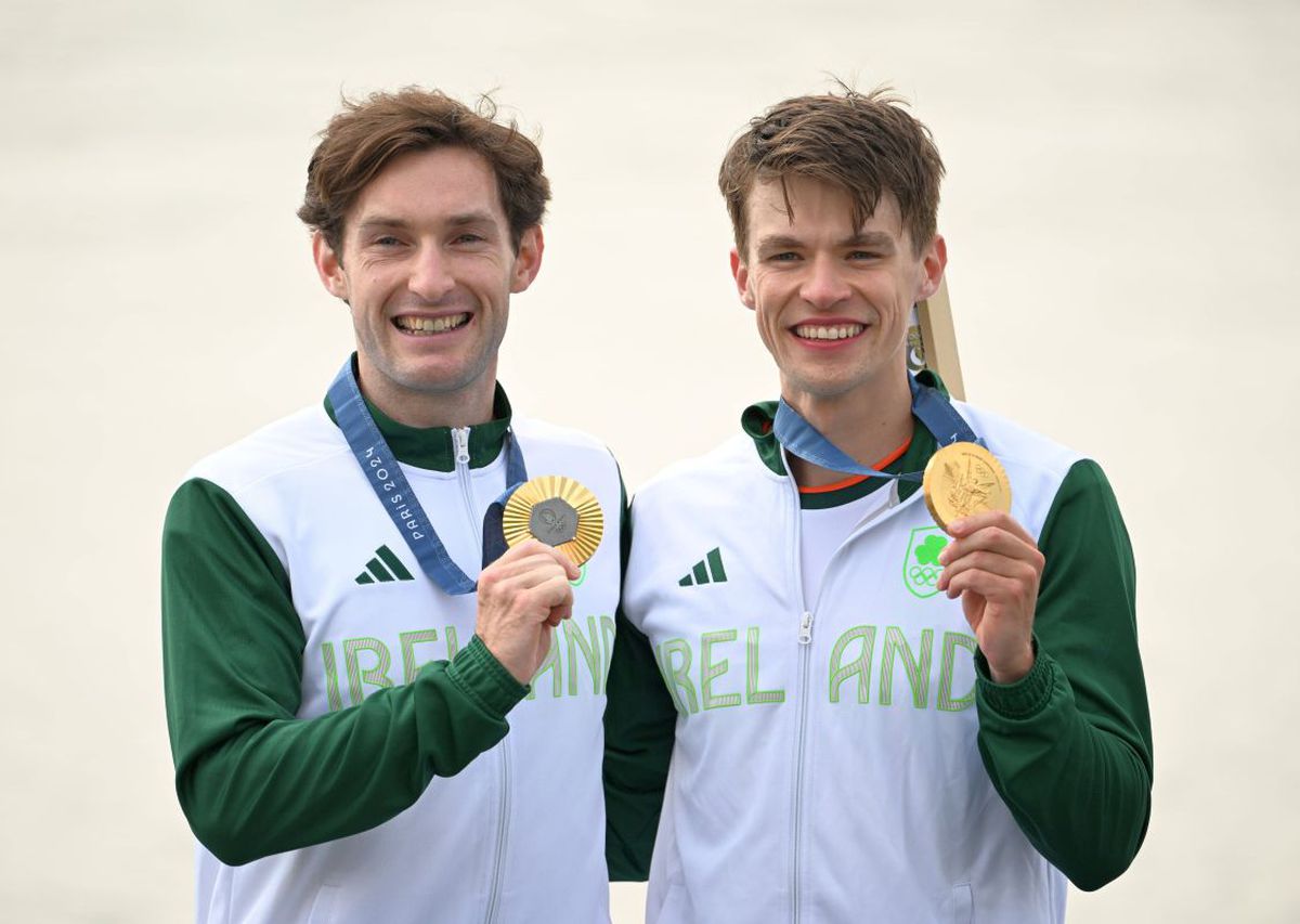 Imagini revoltătoare! Incredibil cum au ajuns să arate medaliile de la Jocurile Olimpice, după 4 luni » Ironie amară: „Paris 1924”