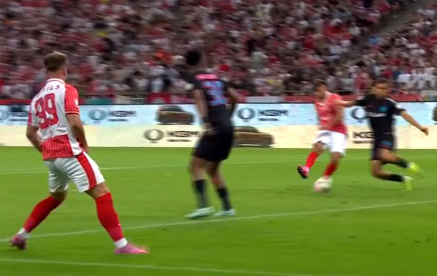 Under... level » Seară de coșmar pentru Ionuț Cercel: Musi l-a terorizat, Becali l-a pedepsit!