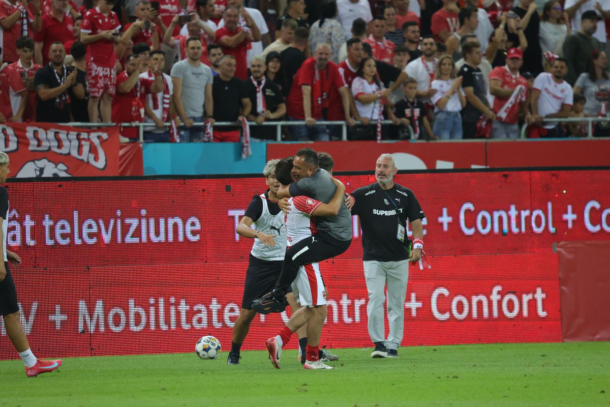 Nici Armstrong, nici Musi » Dinamovistul care le-a luat ochii tuturor în derby-ul cu FCSB: „Sunt rari astfel de jucători”