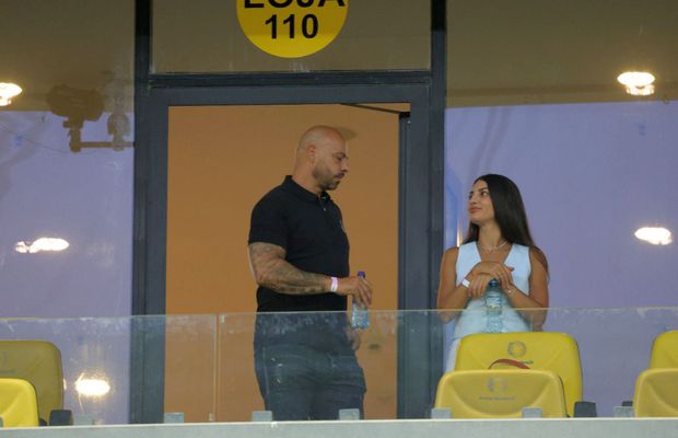 Dinamo - FCSB, derby-ul celebrităților » Giani Kiriță și iubita cu 22 de ani mai tânără, primii în loja Arenei Naționale