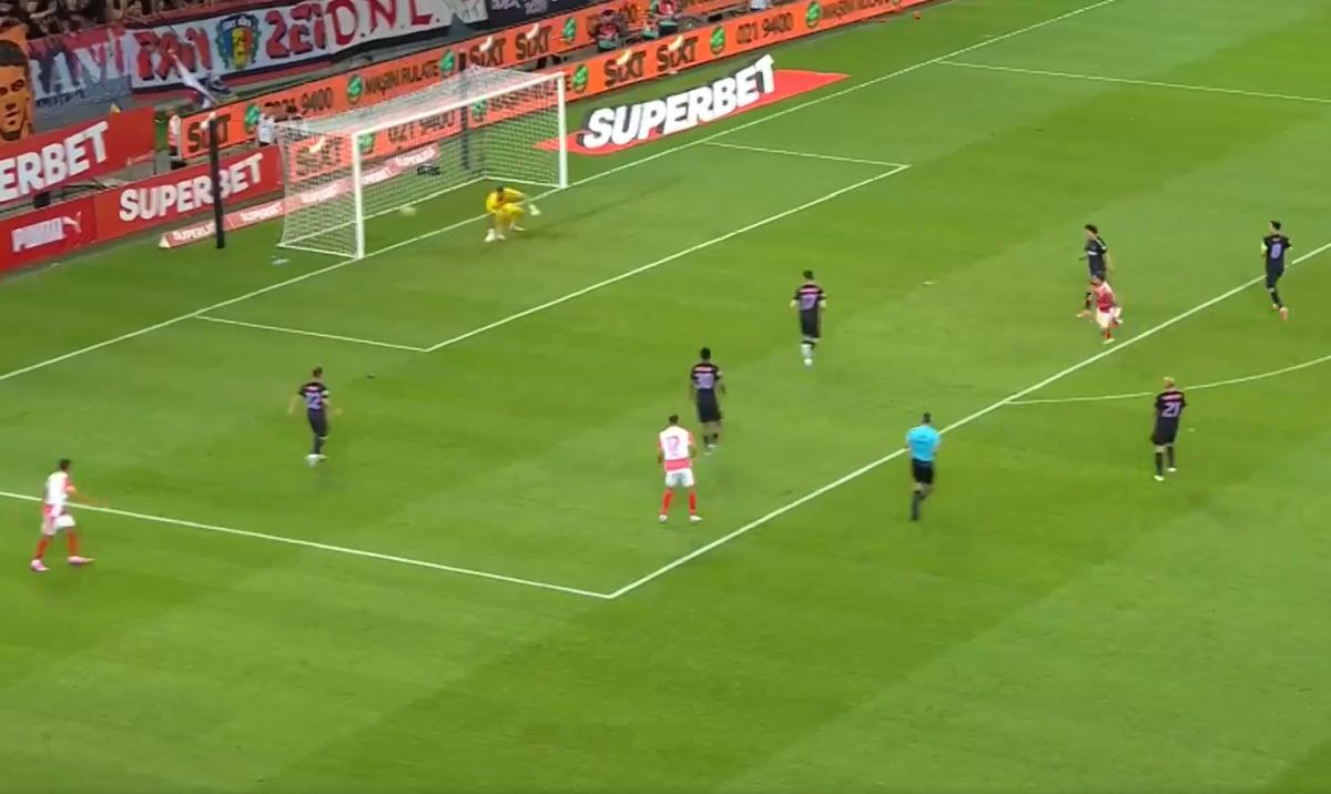 Golul fabulos marcat de Armstrong în Dinamo - FCSB