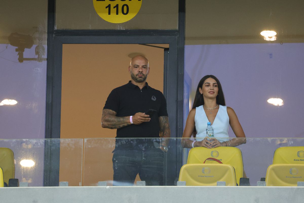 Dinamo - FCSB, derby-ul celebrităților » Giani Kiriță și iubita cu 22 de ani mai tânără, primii în loja Arenei Naționale