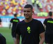 Jucătorii lui Dinamo și FCSB au ieșit pentru inspecția gazonului // Foto: Ionuț Iordache GSP
