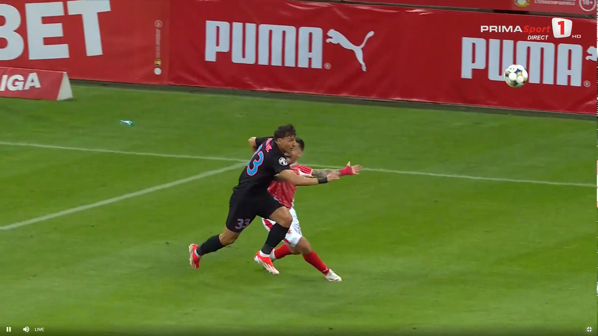 Penalty-ul comis de Radunovic în Dinamo - FCSB