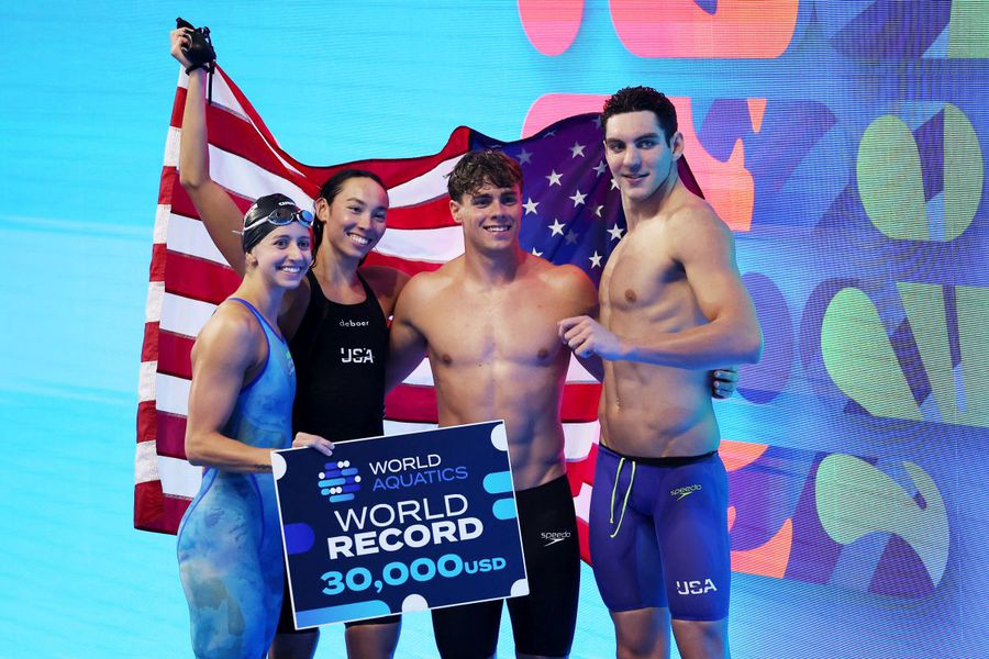 Ștafeta mixtă a Statelor Unite ale Americii la CM 2025 Foto: Guliver/GettyImages Michael Phelps, critică dură la adresa șefilor înotului american: „Am dat totul, dar deseori vocea mea nu s-a auzit”