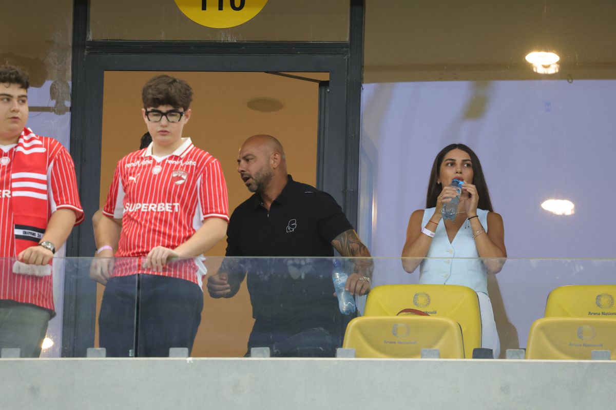 Dinamo - FCSB, derby-ul celebrităților » Giani Kiriță și iubita cu 22 de ani mai tânără, primii în loja Arenei Naționale