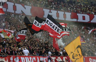 Jandarmeria a dat amenzi uriașe la Dinamo - FCSB: s-a încercat intrarea cu droguri și materiale pirotehnice pe Arena Națională