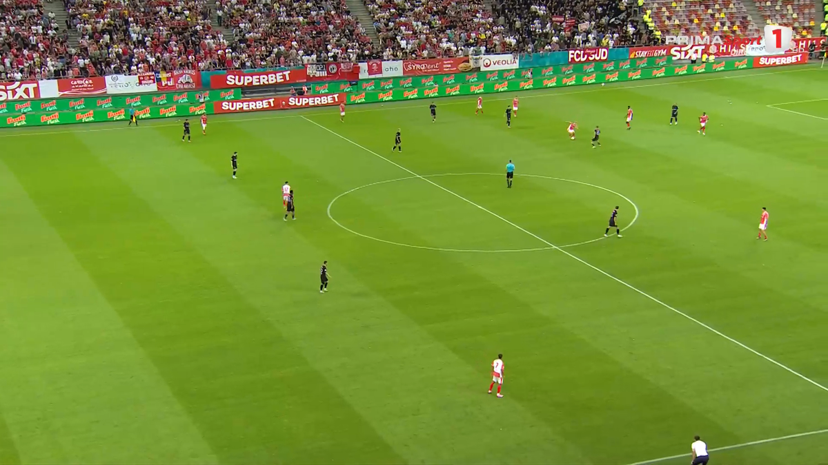 Golul fabulos marcat de Armstrong în Dinamo - FCSB