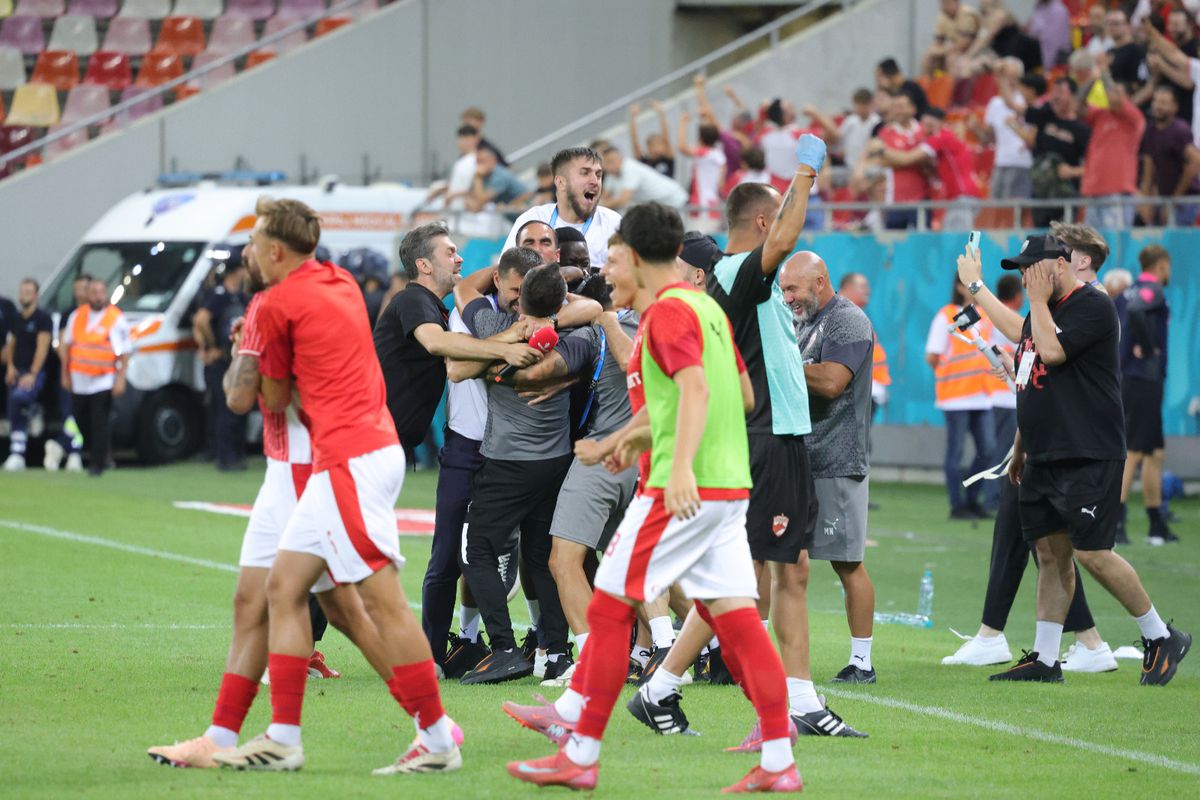 Bucuria celor de la Dinamo după victoria cu FCSB