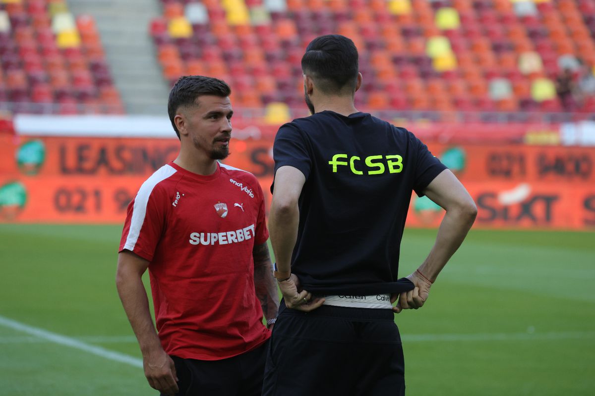 Dinamo - FCSB, imagini de încălzire: cum au fost primiți Politic și Musi de foștii colegi