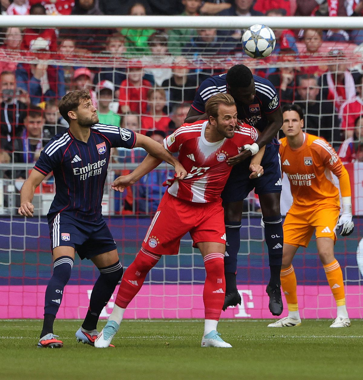 Bayern - Lyon (debut Luis Diaz)