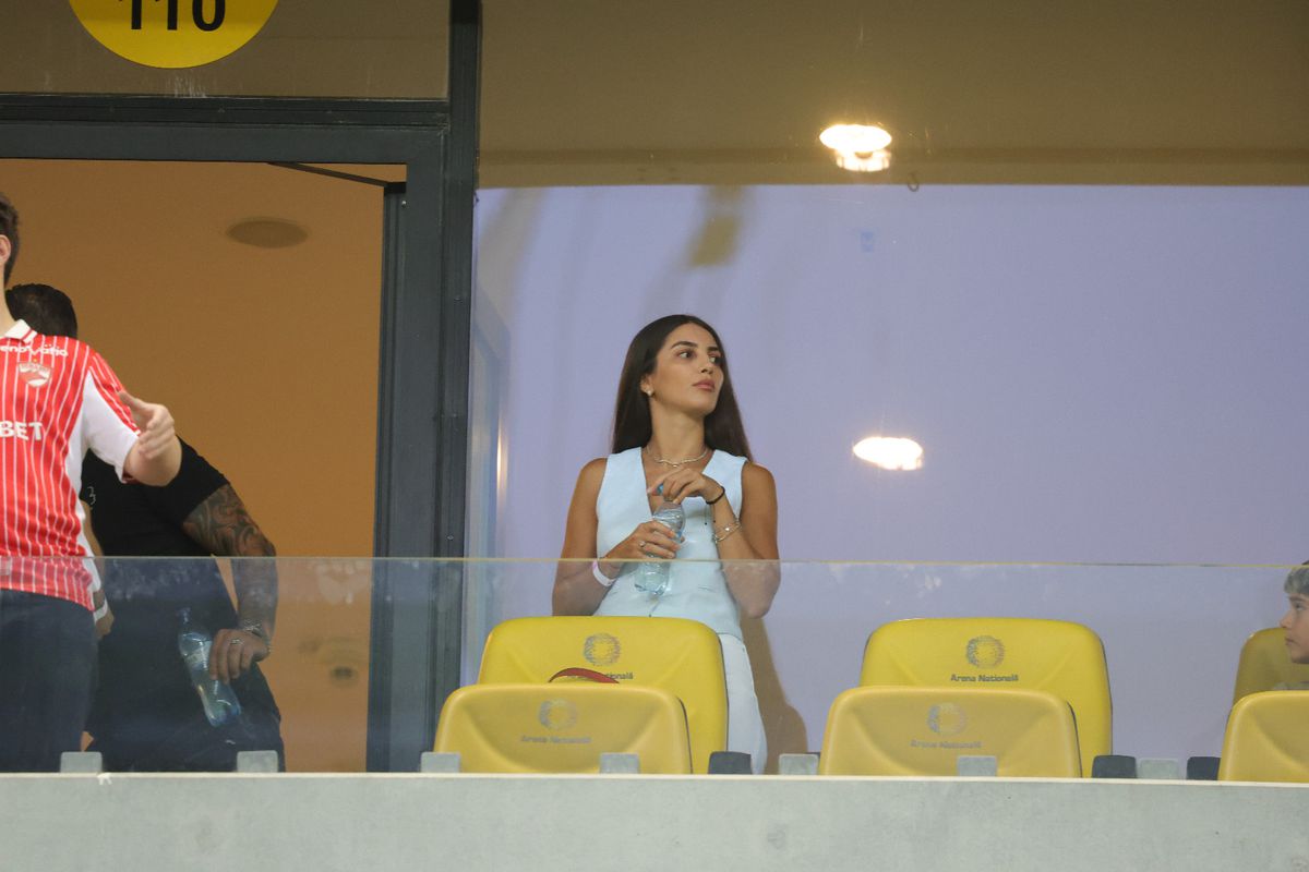 Giani Kiriță, alături de iubita sa, Maria, la Dinamo - FCSB