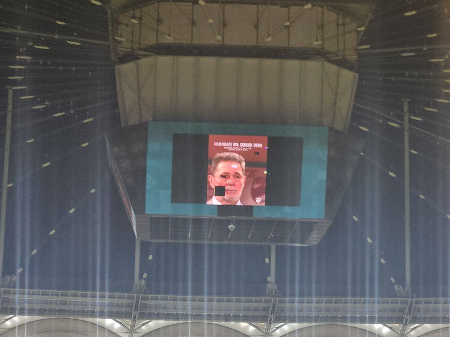 Cornel Dinu a împlinit astăzi 77 de ani Dinamo - FCSB 4-3 » Armstrong în misiune! DESCĂTUȘARE alb-roșie! În sfârșit, „câinii” o bat pe FCSB după un derby cu 4 penalty-uri