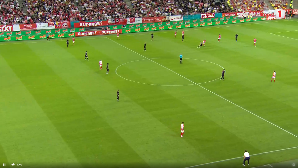 Întrebare inedită, la GSP Live Special, după Dinamo - FCSB: „Cine ia mingea acasă?”