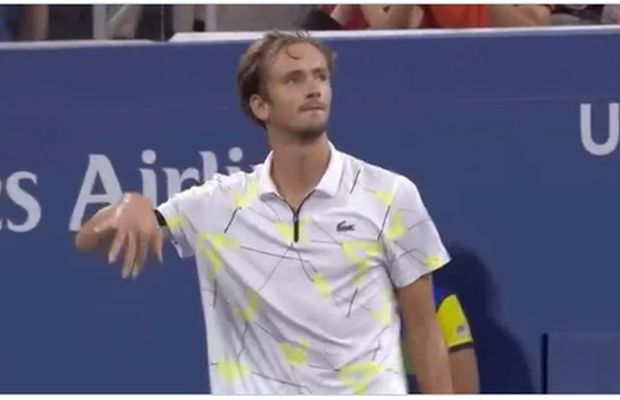 US OPEN // VIDEO Daniil Medvedev a recidivat! Conflictul cu fanii capată proporții: „Nu sunt mândru de ce am făcut”